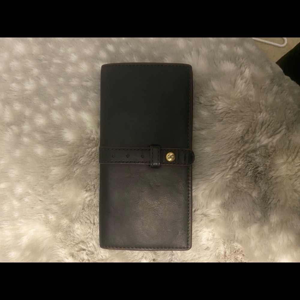 NWOT Hobo Smooth Black Leather Wallet